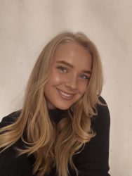 Auf dem Foto ist Annika Henrike Meier lächelnd zu sehen