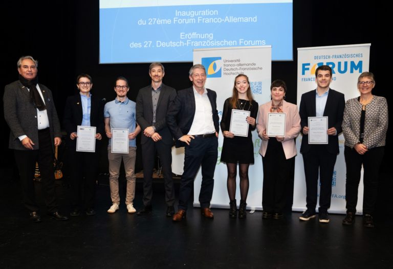 20251125 11 Stipendienverleihung Startseite scaled 1