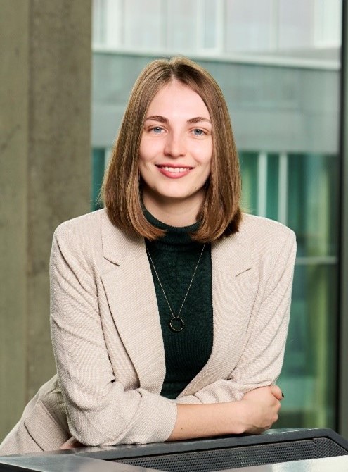 Sarah Heier 1 Sarah Heier 2 (2)