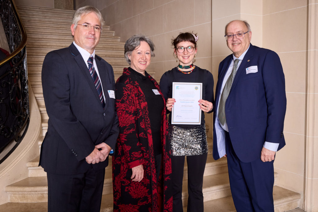 © Andreas B. Krueger