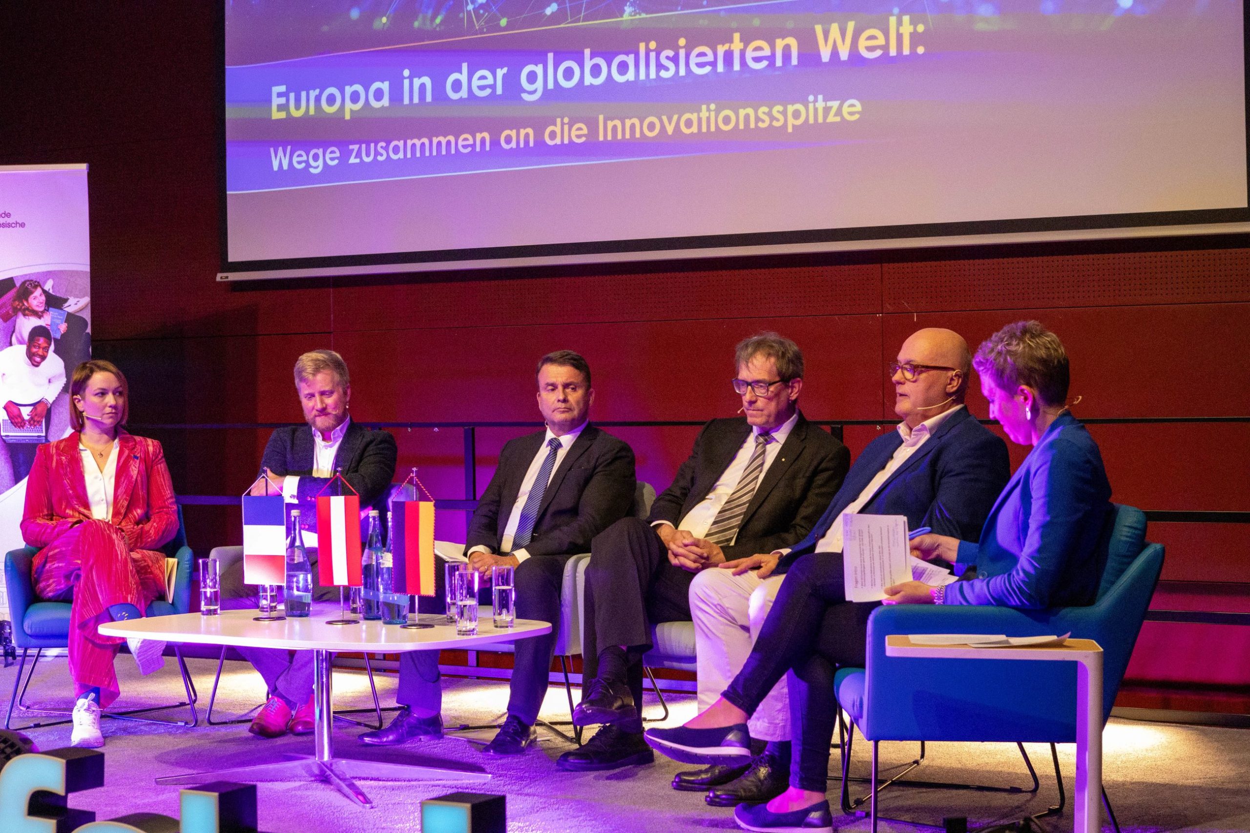Podiumsdiskussion beim Management Forum Kufstein © Foto FH Kufstein Tirol
